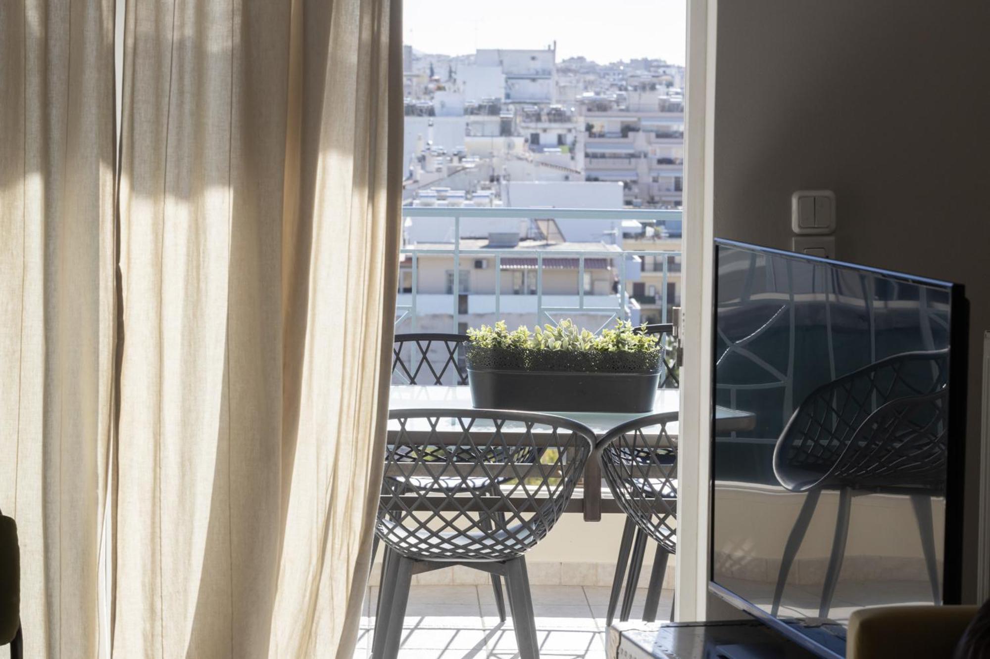 Renovated 3 Bedroom Apt With Acropolis View 雅典 外观 照片