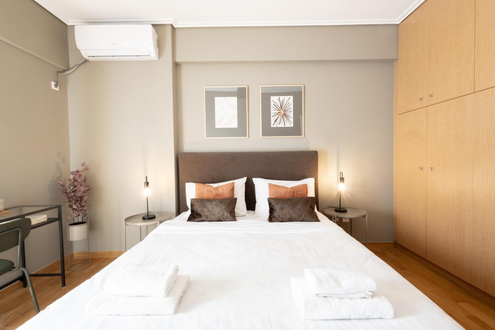 Renovated 3 Bedroom Apt With Acropolis View 雅典 外观 照片