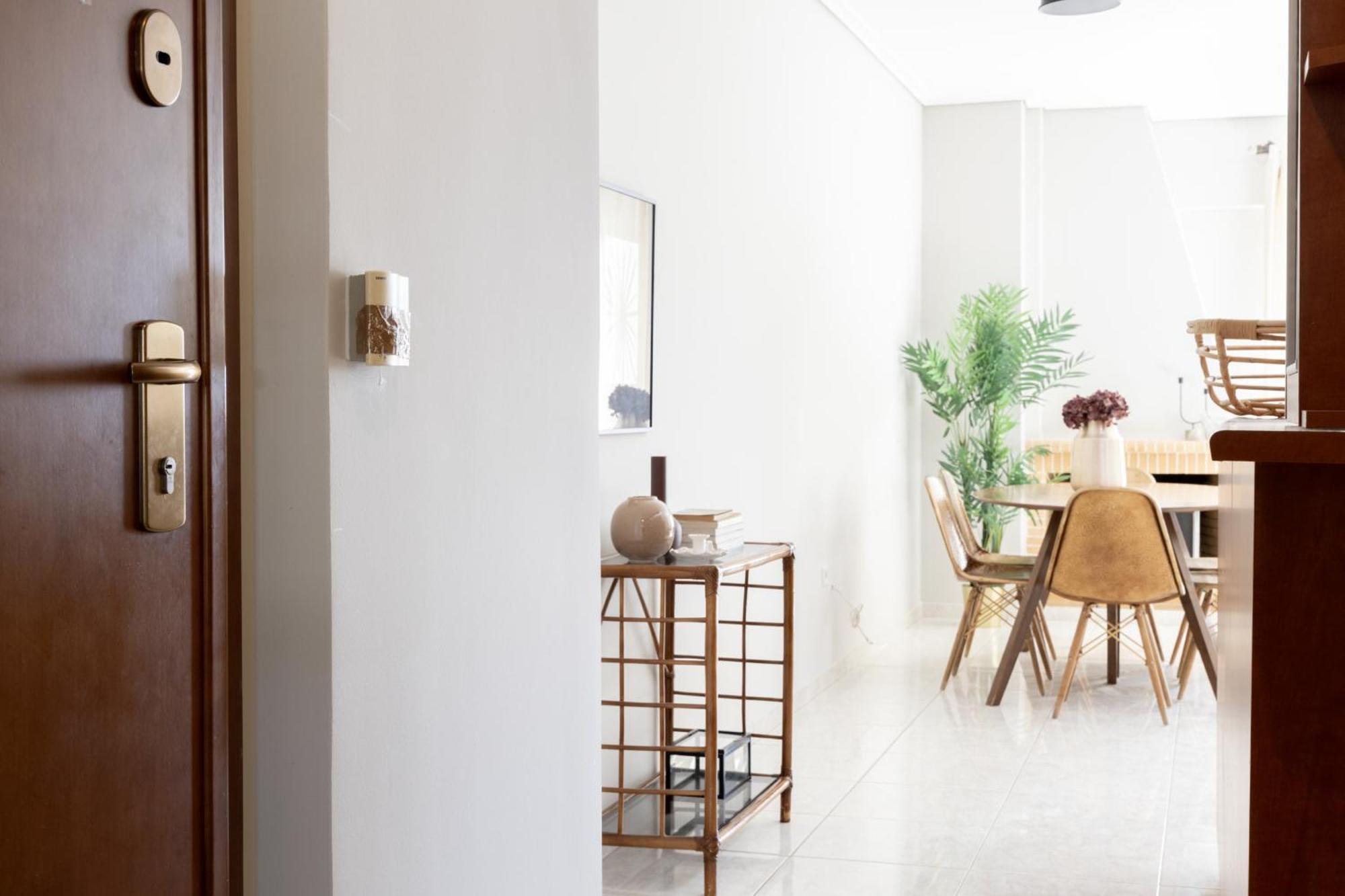 Renovated 3 Bedroom Apt With Acropolis View 雅典 外观 照片