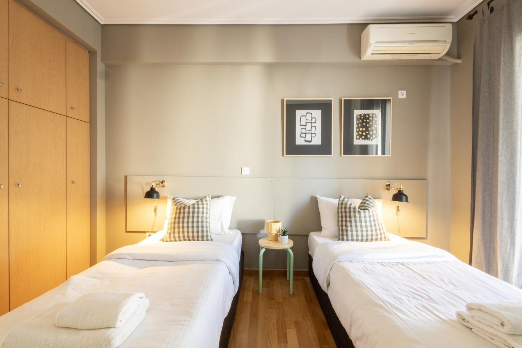 Renovated 3 Bedroom Apt With Acropolis View 雅典 外观 照片