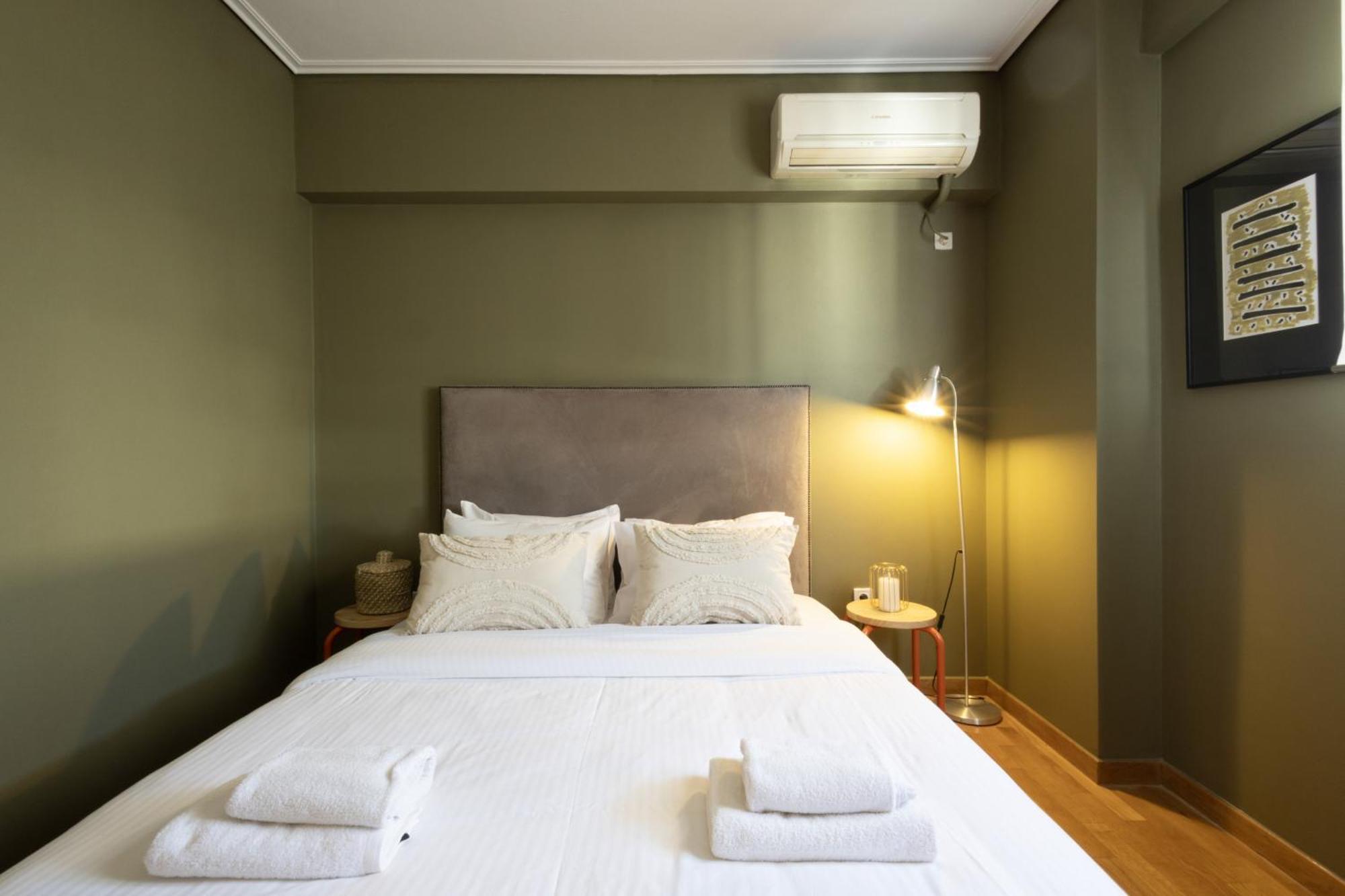 Renovated 3 Bedroom Apt With Acropolis View 雅典 外观 照片